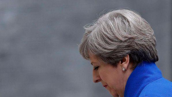 Gb, sale allerta terrorismo dopo bomba metro: "attacco imminente"