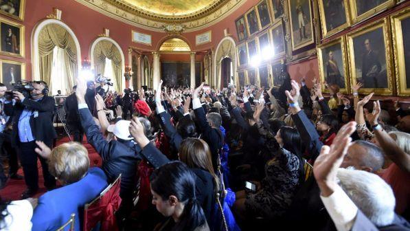 Venezuela, presidente della Costituente: "Vogliamo la pace"