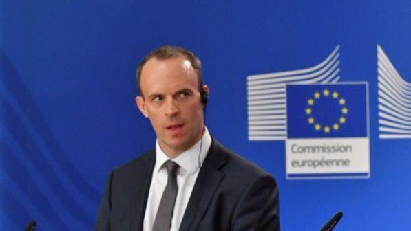 Gb, disaccordo su intesa con Ue: si dimette il ministro della Brexit