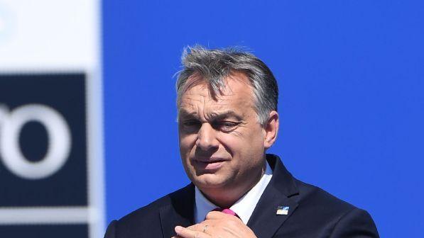 Ungheria, Orban difende legge lavoro e respinge proteste