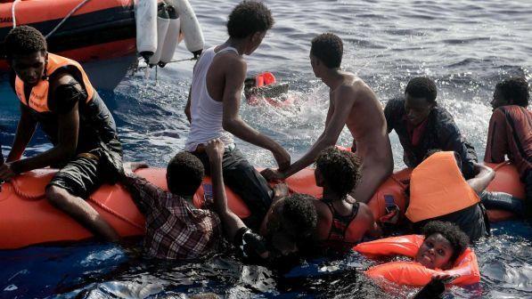 Viminale: barchino migranti alla deriva, chiesto intervento di Malta