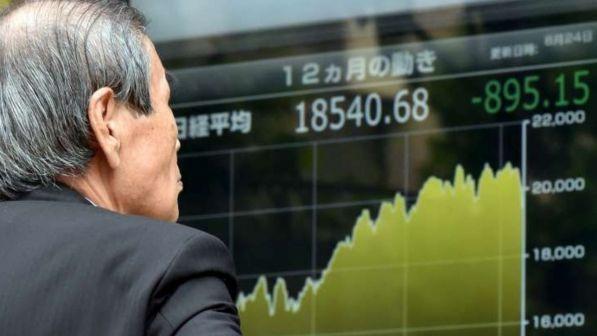 Borsa, Tokyo chiude in calo: l'indice Nikkei cede lo 0,60%