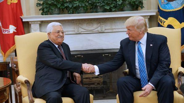 Mo, Abu Mazen: Trump propone Confederazione giordano-palestinese