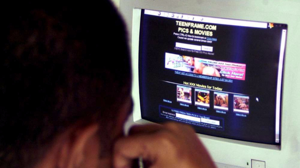 Pedofilia, blitz in alcune regioni: arrestate cinque persone