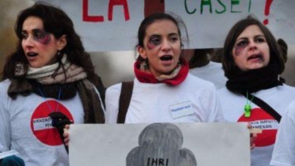 Giornata internazionale contro la violenza sulle donne, in Italia quasi 7 milioni ha subito violenza