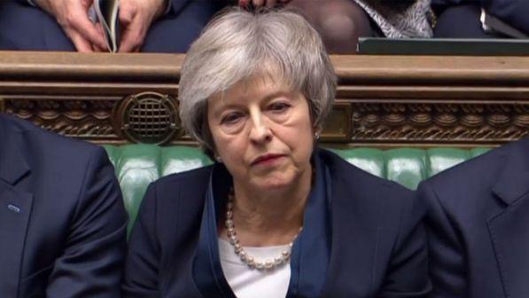 Brexit, da Camera Comuni via libera alla richiesta di rinvio "breve"