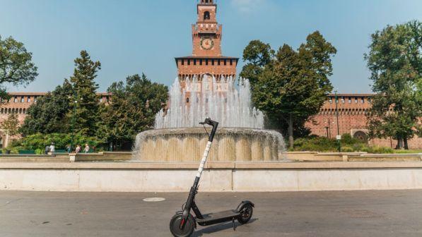 Arrivano a Milano i primi monopattini elettrici