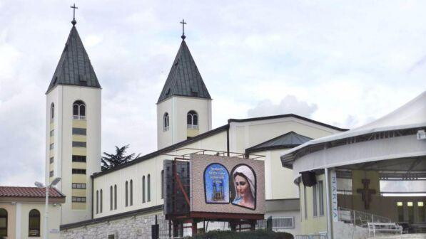 Medjugorje da incubo per otto pellegrini trevigiani: il bus risulta rubato, arrestati
