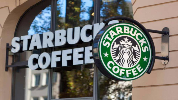 Usa, guerra al porno: McDonald's e Starbucks si schierano per il wifi libero ma senza eccessi