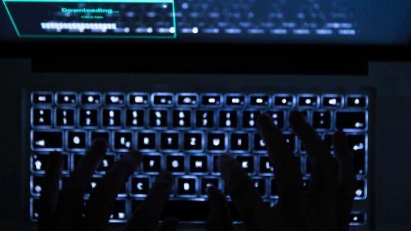 Germania shock, hackerati i dati personali di centinaia di politici