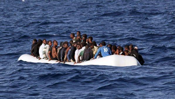 Summit sui migranti a Parigi, verso l'appoggio alla linea italiana