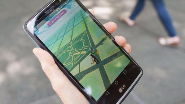 Usa, vanno a caccia di Pokemon in piena notte fuori da una villetta: uomo apre il fuoco, illesi due ragazzi