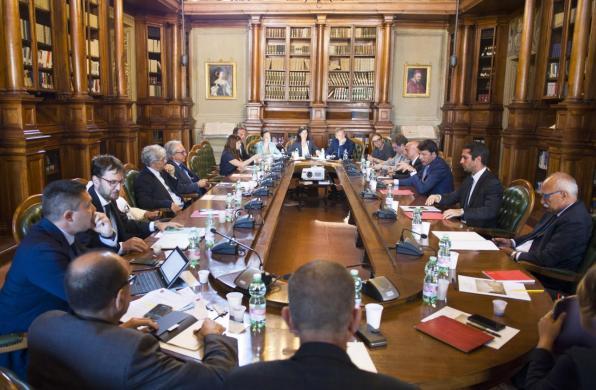 "I nuovi terroristi aderiscono all'Isis in tanti modi, conoscendoli eviteremo gli attentati in Italia"