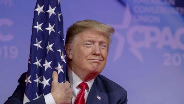 Usa, agenzie entrate: Trump consegni dichiarazione tasse a Congresso