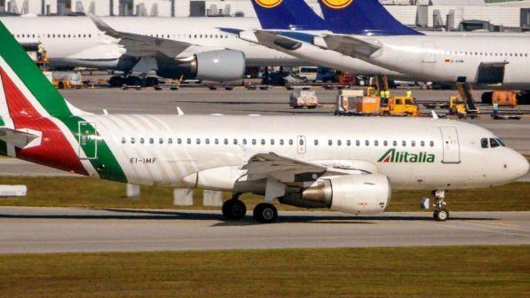 Alitalia: arrivate 4 offerte a Mediobanca da Toto, Atlantia, Lotito e Avianca