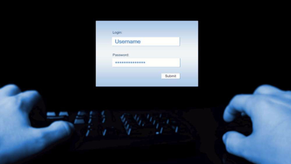 Truffe online per un milione di euro, arrestati dieci romeni