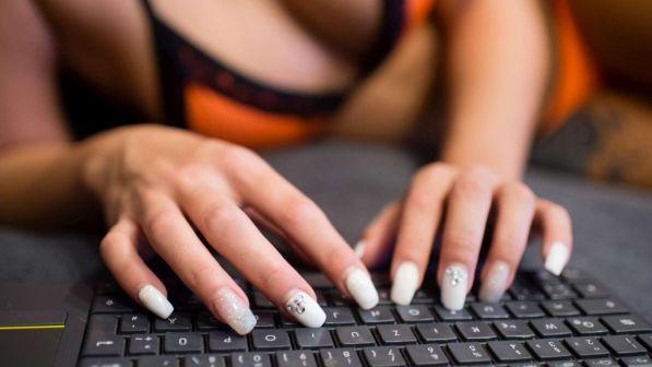 in cerca di uomini dai 45 anni in una donna chat sex italiane in cerca di uomini dai 45 anni in una donna chat sex italiane