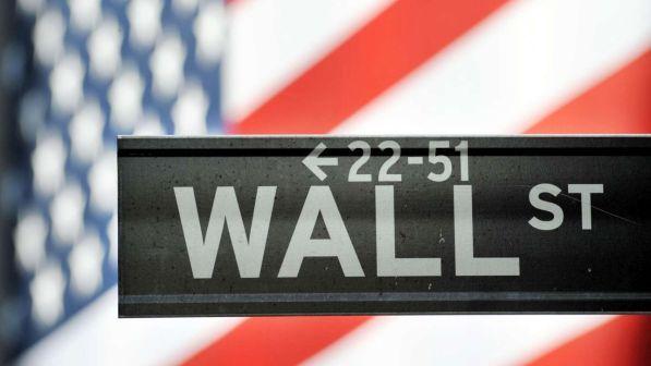 Wall Street chiude in forte calo: Dow Jones -3,10%, Nasdaq -4,08%