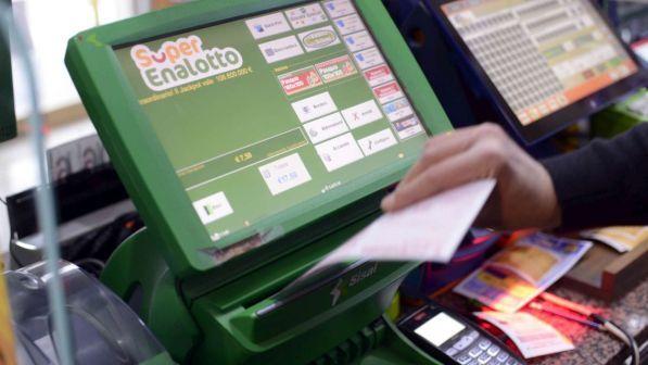 Superenalotto, la sestina vincente: 40 - 42 - 57 - 64 - 80 - 86