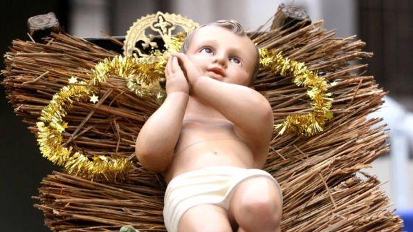 Pordenone, maestra sostituisce "Gesù" con "Perù" in una canzone di Natale per rispetto dei bimbi stranieri
