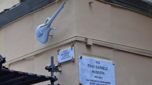 pino daniele monumento napoli