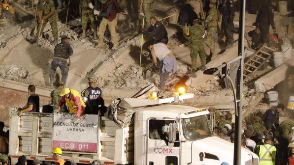 Terremoto in Messico, bilancio delle vittime sale a 273 morti