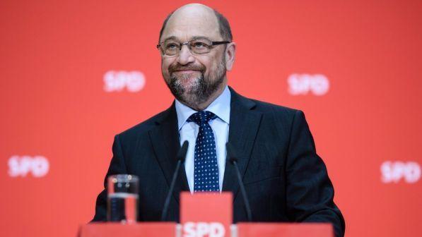 Governo Germania, la Bild: "Trattative per la Grosse Koalition" | Schulz smentisce: "Nessun automatismo"