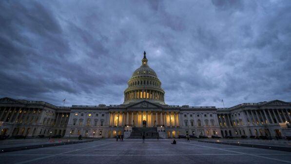 Usa, il Senato e la Camera approvano il budget: finito lo "shutdown"