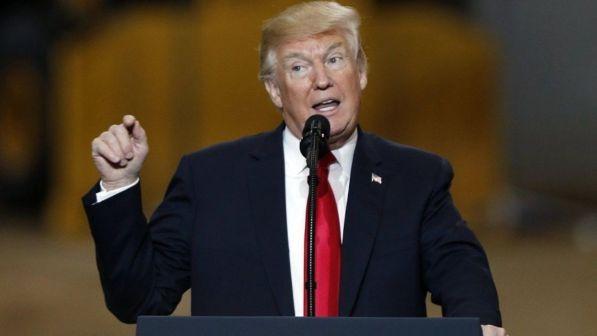 Usa: Trump parla con premier May, colloquio su Iran e incontro Kim