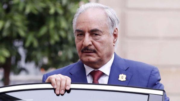 Libia, Mosca al generale Haftar: "Siamo per una soluzione pacifica"