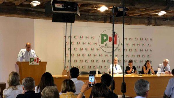 Governo, i renziani: "Qualcuno vuol far saltare accordo Pd-M5s"