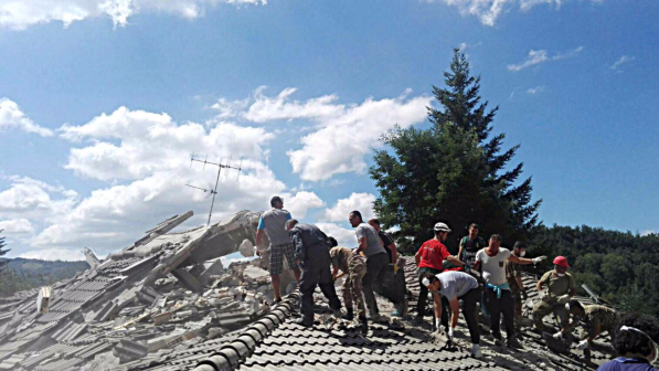 Terremoto, Protezione civile: forse superati morti L'Aquila
