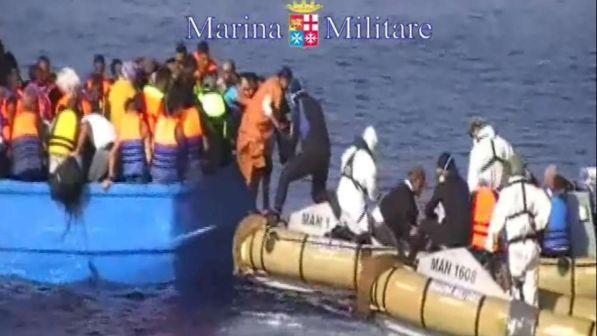 Migranti, Trenta: "Chiederemo Nobel per la Pace alla Marina"