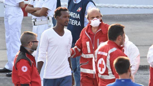 Caso Diciotti, Salvini: "I migranti sbarcheranno nelle prossime ore"