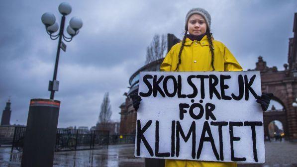 La mobilitazione di Greta e degli studenti per salvare il clima: inizia il "contagio verde"