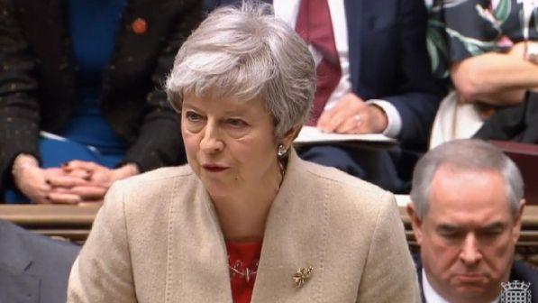 Brexit, May apre a emendamento su un secondo referendum