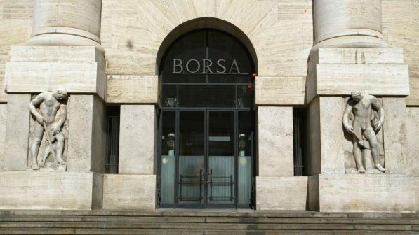 Borsa, Milano apre in lieve rialzo: Ftse Mib +0,06%