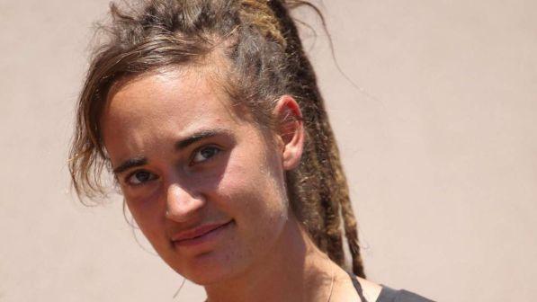 Rackete: "Pronta a tornare in mare per salvare altri migranti" | "Salvini? Non mi interessa la politica interna"