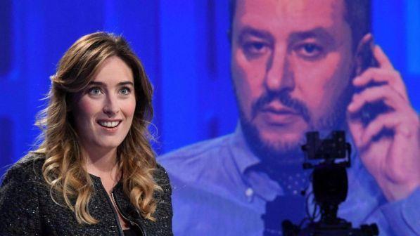 Scintille Boschi-Salvini in tv su banche e referendum, ma poi fanno pace sul Milan
