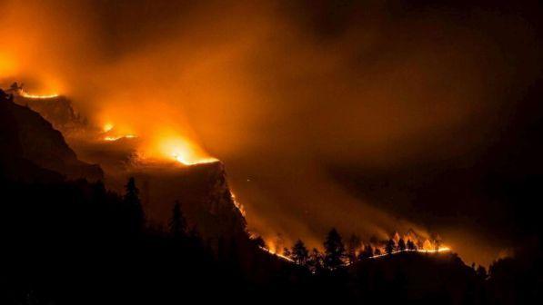 Incendi in Piemonte, Chiamparino: massima allerta, caccia a piromani