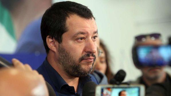 Lega, Salvini: "Riaprire subito le case chiuse, come accade nei Paesi civili"