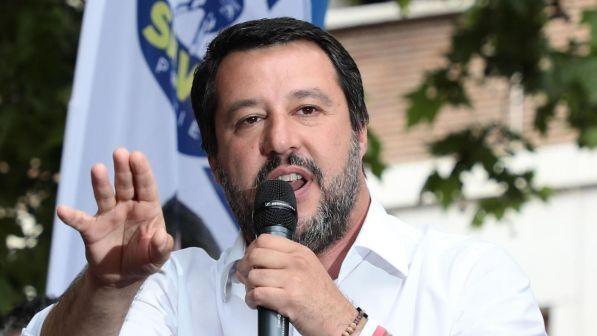 Governo, Salvini: "La Lega va avanti, basta coi 'no' oppure cambia tutto"