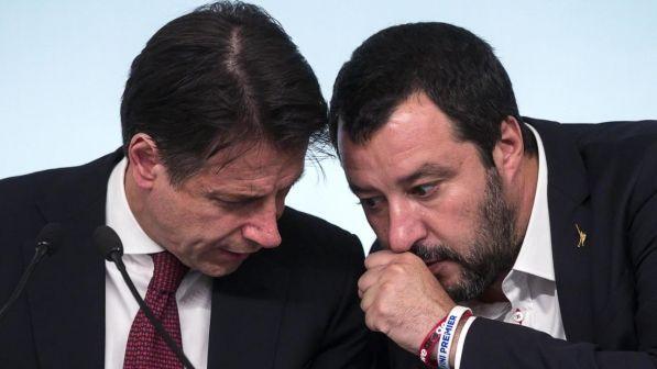 Migranti, fonti governo: nessuna polemica, stop agli arrivi via mare