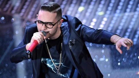 Rocco Hunt, non solo rap: "Niente gabbie e ipocrisia: il talento deve spaziare"