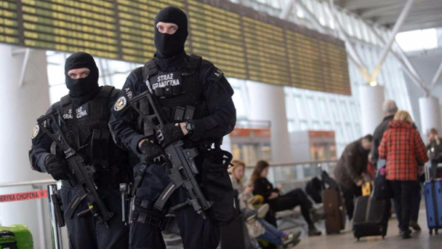 Bruxelles, trovato fucile in scalo