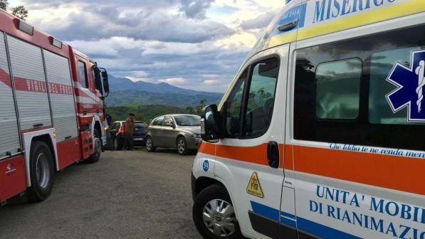 Firenze, cade da altalena artigianale e finisce in un dirupo: morta 22enne