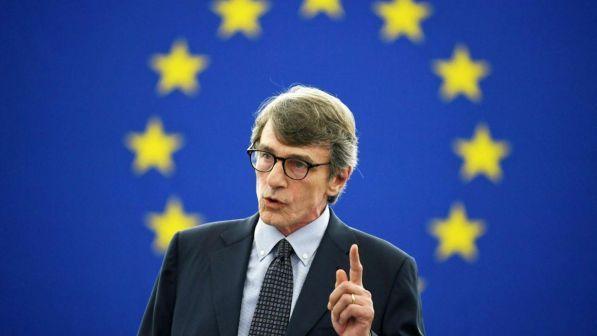 Migranti, Sassoli: "Consiglio europeo discuta la riforma di Dublino"