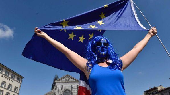 Brexit, Tusk vede la May: "Progressi ancora insufficienti"