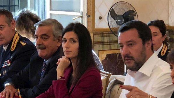 Raggi, Salvini: "Bene l'assoluzione, giudichino i cittadini"