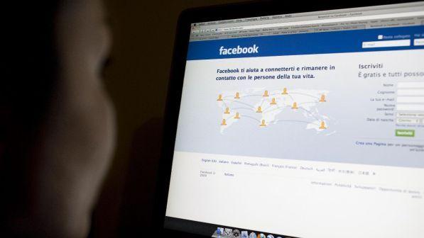 Usa 2020, Facebook inasprisce regole per gli spot dei politici